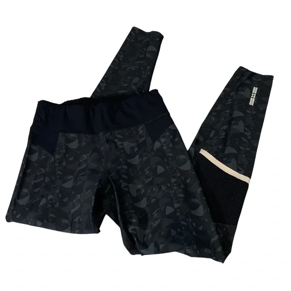 Sweaty Betty Zero Gravity Leggings Size M Black Gray Print Mesh Knee - Picture 10 of 10